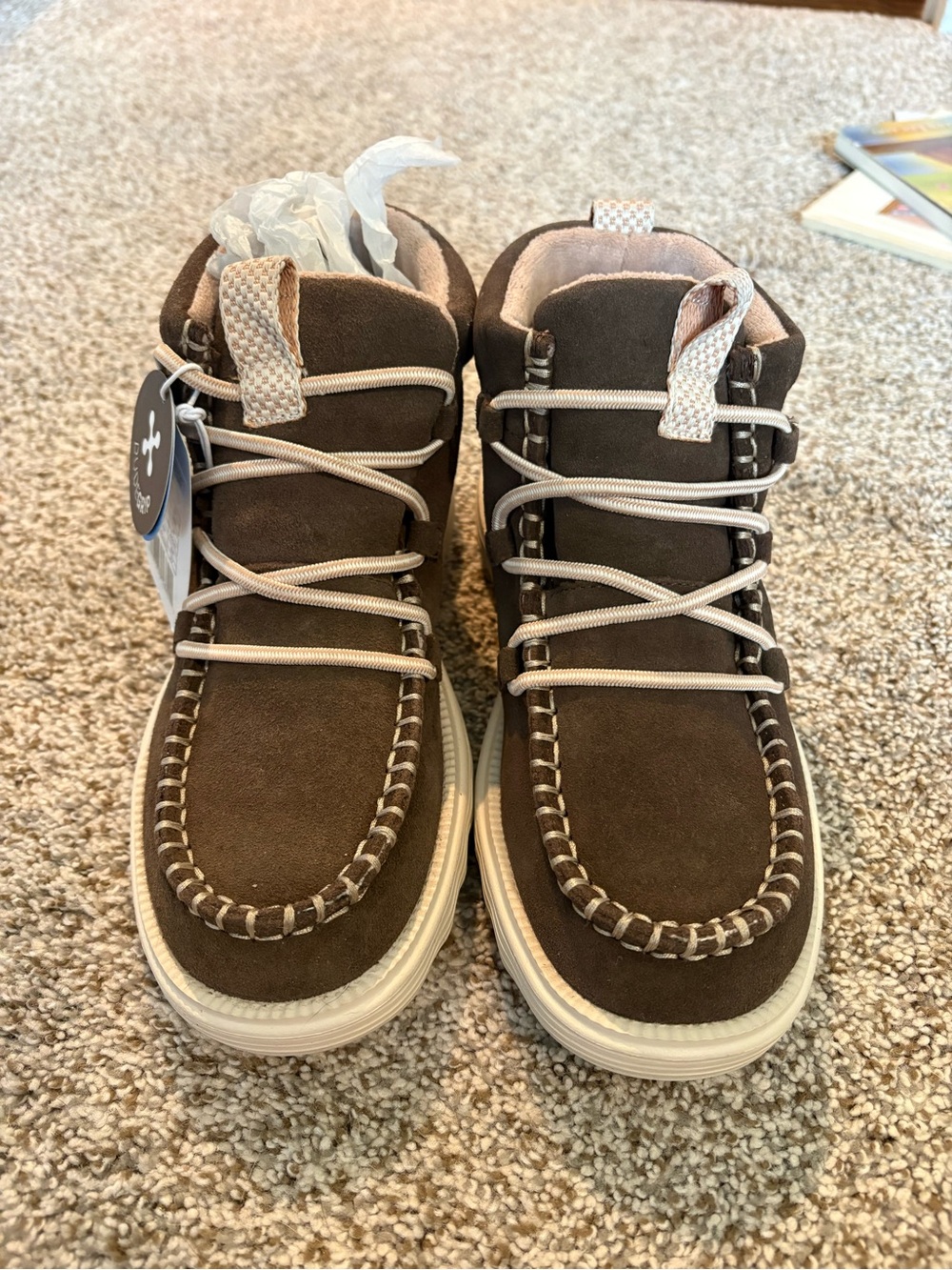 Hey Dude Shoes - Reyes Suede